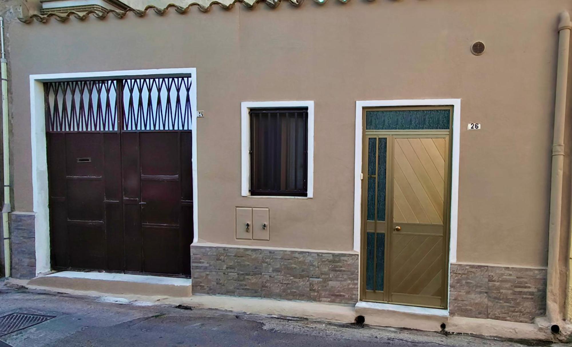 La Graziosa Casetta Cagliari Exteriör bild